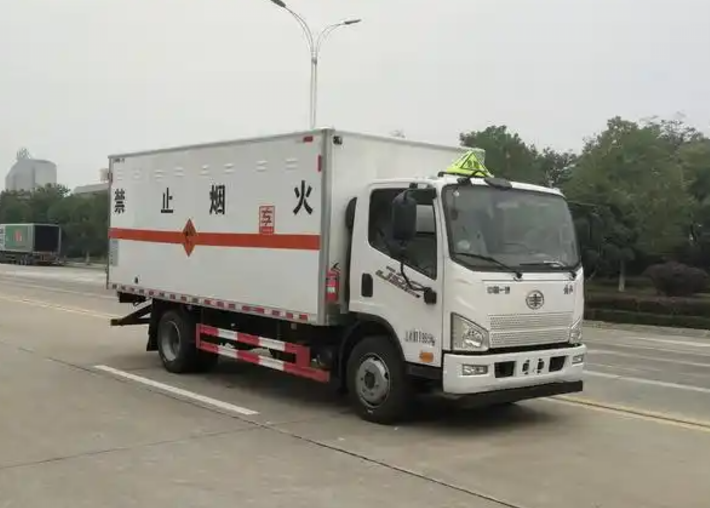 南乐爆破器材运输车可以上高速吗？